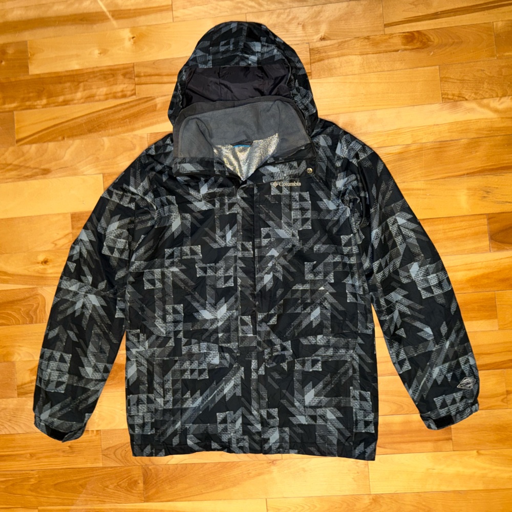 Columbia Omni-Tech ski jacket